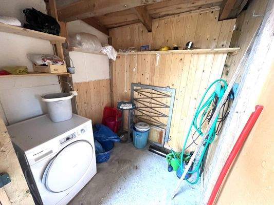 Trockenraum im Carport