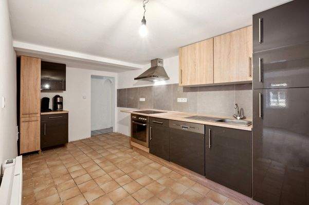 Küche mit Einbauküche EG