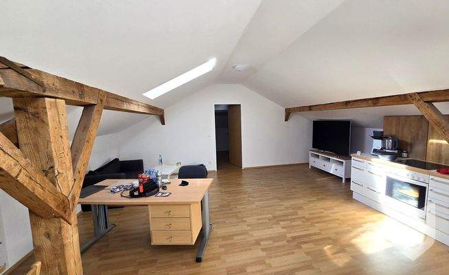Dachgeschoss mit Küche