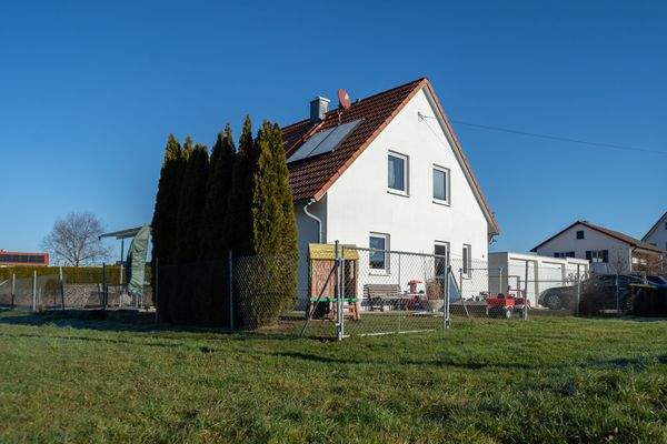 Außenansicht Einfamilienhaus 