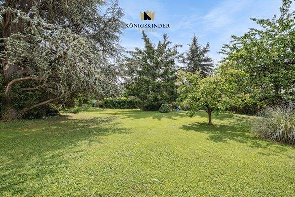 parkähnlicher Garten