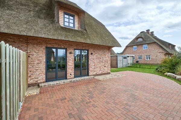 Blick auf die große Terrasse