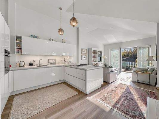 Küche und Wohnbereich