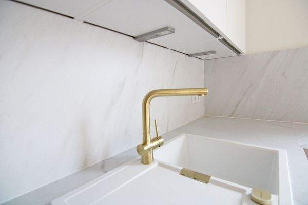 Küche mit toller EBK