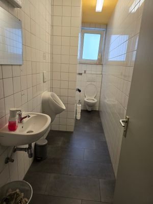 Herren-WC OG