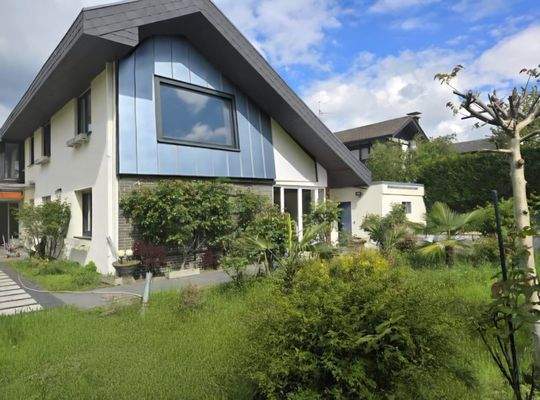 Rückseite Haus / Wintergarten