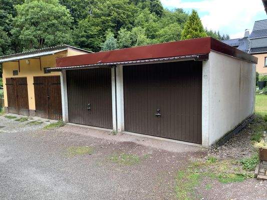 Doppelgarage (rechts)