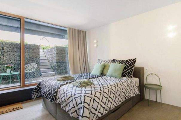 UG: Einliegerwohnung