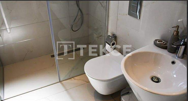 City and Sea View Flats in a Complex in Alanya Kargıcak