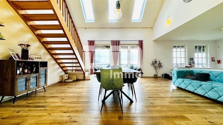 WE1 EG Wohn / Esszimmer offen / 2x Zugang Balkon