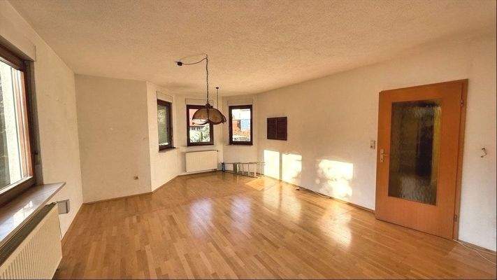 Foto-Wohnzimmer im EG