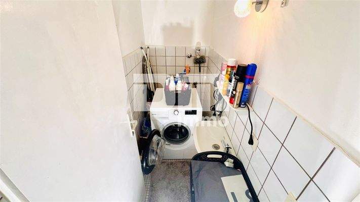 WE1 ehemals Bad / Jetzt Waschmaschinenraum