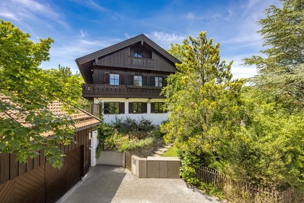 Haus im alpenländischen Stil