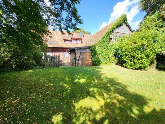 032 rechts Garten.jpg