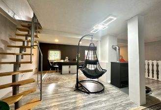 Wohnzimmer mit Kaminofen