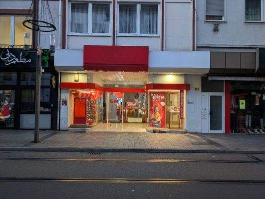 Frontansicht am Abend