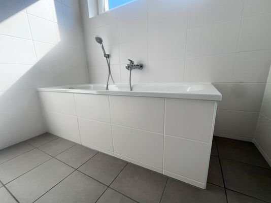 Badezimmer mit Wanne