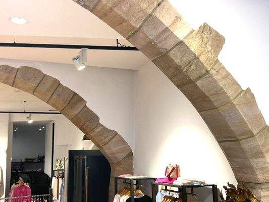 Detail Sandsteinbögen