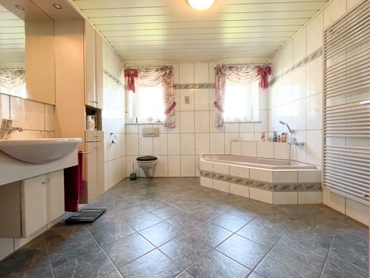 Badezimmer OG