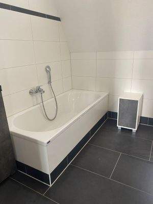 Glauchau Sonnenstr DG Bad_4.pdf.jpg