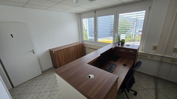   Büro 1