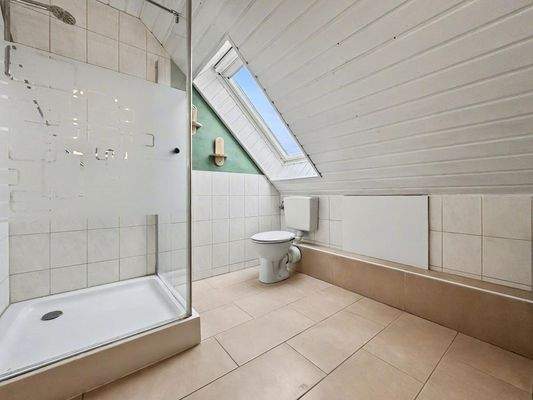 Badezimmer Dachgeschoss