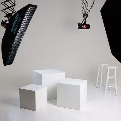 Studio - Weiße Hohlkehle 