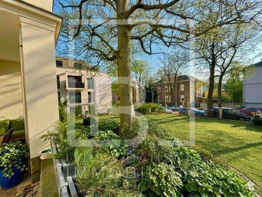 04_Blick vom Balkon.jpeg