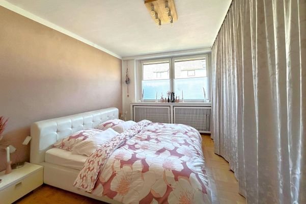 Schlafzimmer WE 1