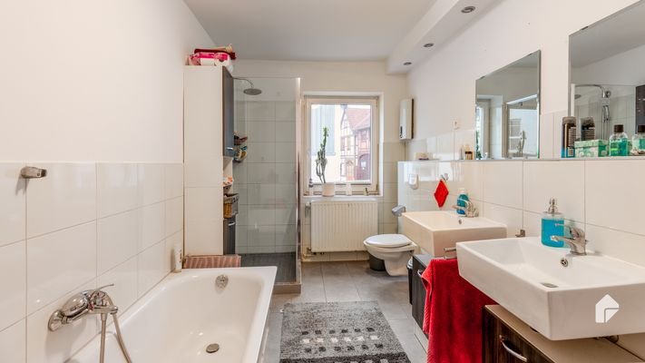 Badezimmer 1