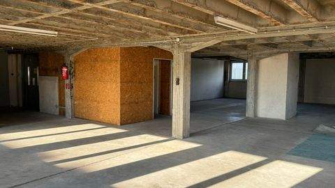 Süßen Halle, Süßen Hallenfläche