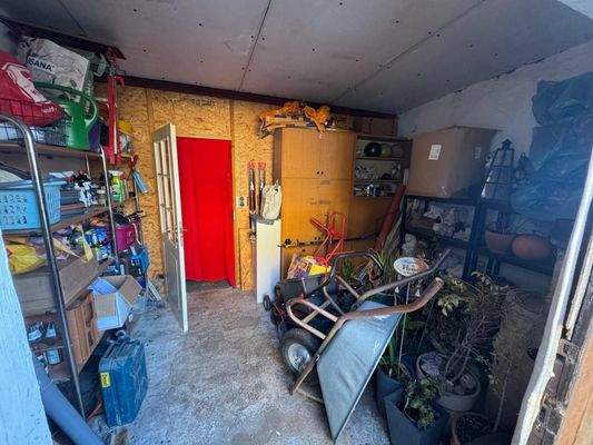 Raum 1 Nebengebäude