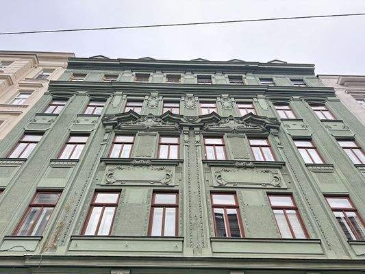 20251211_122746026_iOS