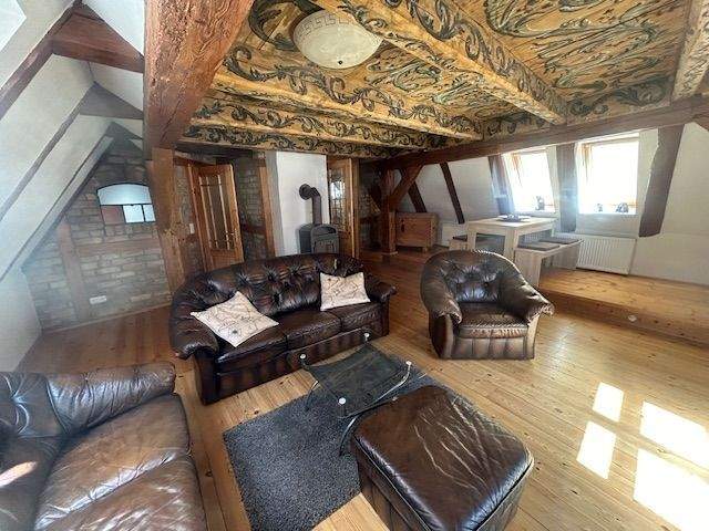 Exklusive 3-Zimmerwohnung über zwei Etagen mit kleinen Balkon in der Altstadt der Hansestadt Stralsund zu vermieten! - Photo 2