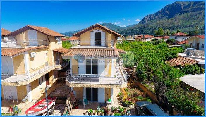 d3fed3e3b448427ba455a905c5567aaf-original