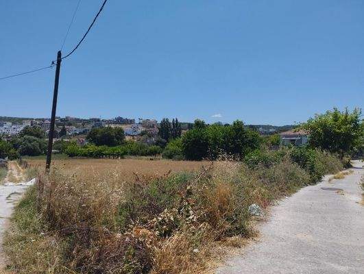 Kreta, Kalyves: Grundstück ideal für Investitionen in Kalyves