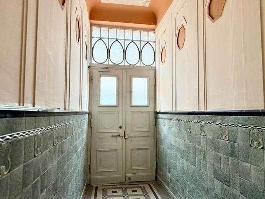 Hauseingang mit Flur