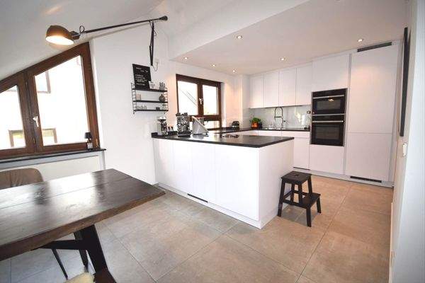 Moderne Einbauküche