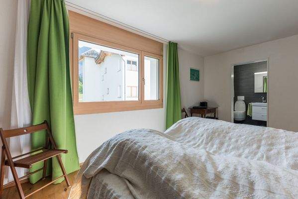 Schlafzimmer mit en-Suite Bad