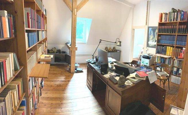 E98658ED-B6E2-493E-96E1-370199