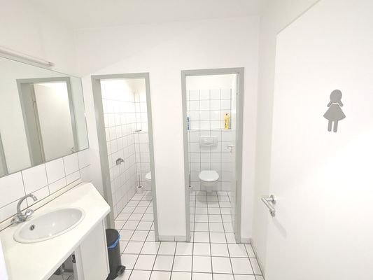 WC Damen