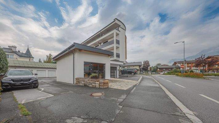 KITZIMMO-Geschäftslokal in zentraler Lage zu kaufen - Immobilien St. Johann.