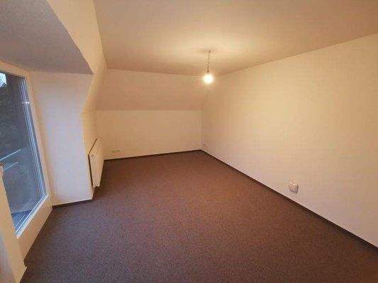 Wohnzimmer Bild 2.jpg