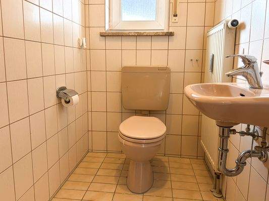 Erdgeschoss - Gästetoilette