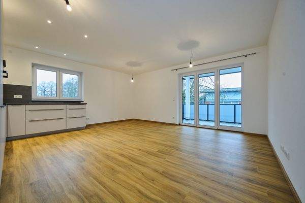 WHG 5 Straubing Wohnen_Essen_Kochen I