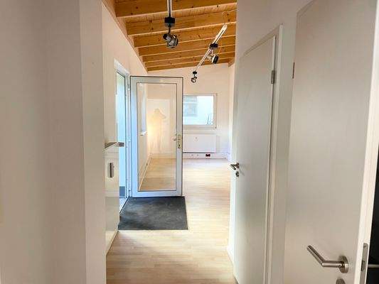 Eingang Richtung Empfang