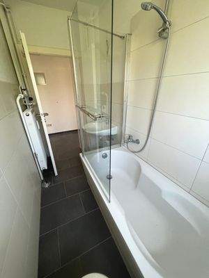 Badezimmer I