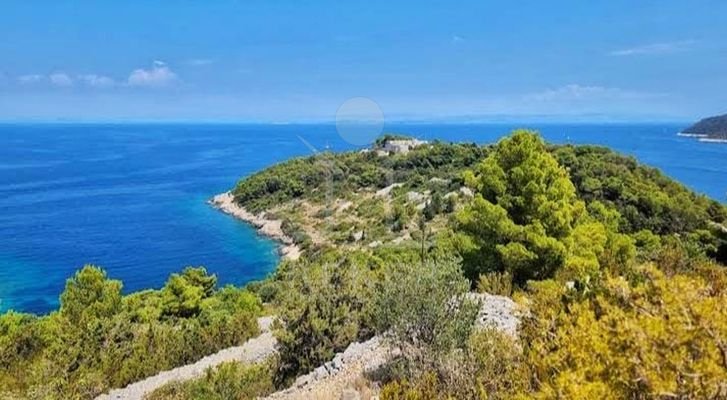 Idyllisches Grundstück auf der traumhaften Insel Vis