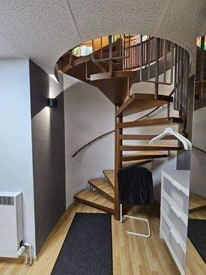 Treppe UG