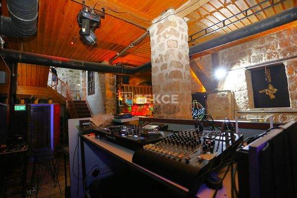 Commercial Near Marina in Antalya Kaleiçi